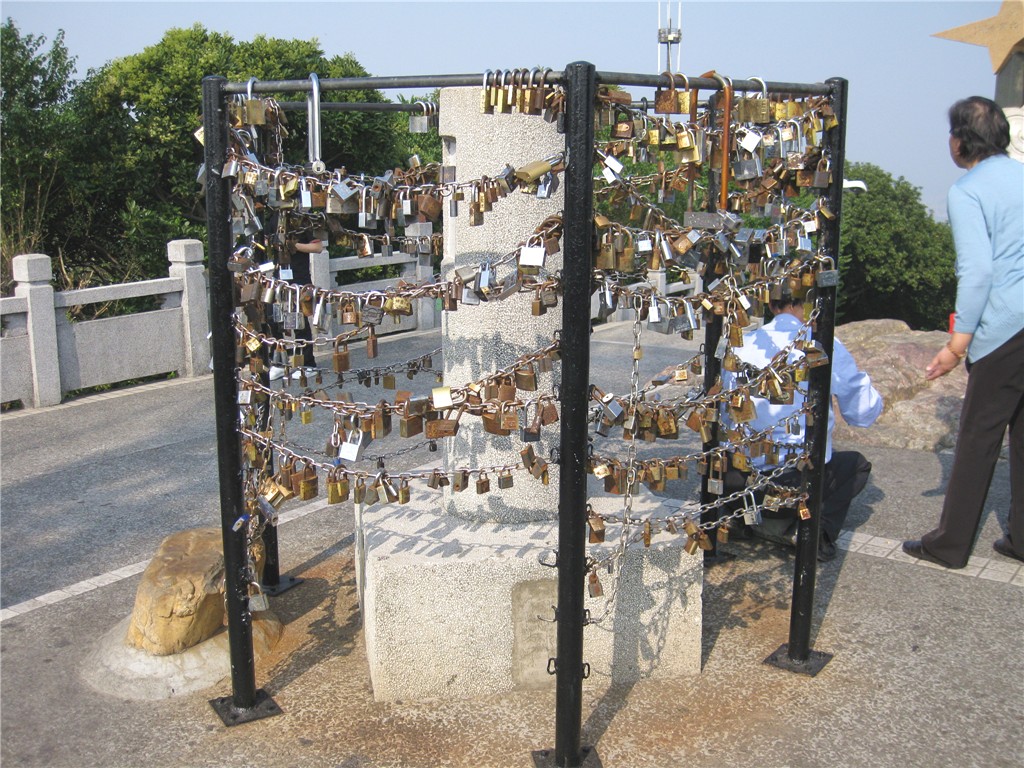 Ƭ211k 1098_.jpg