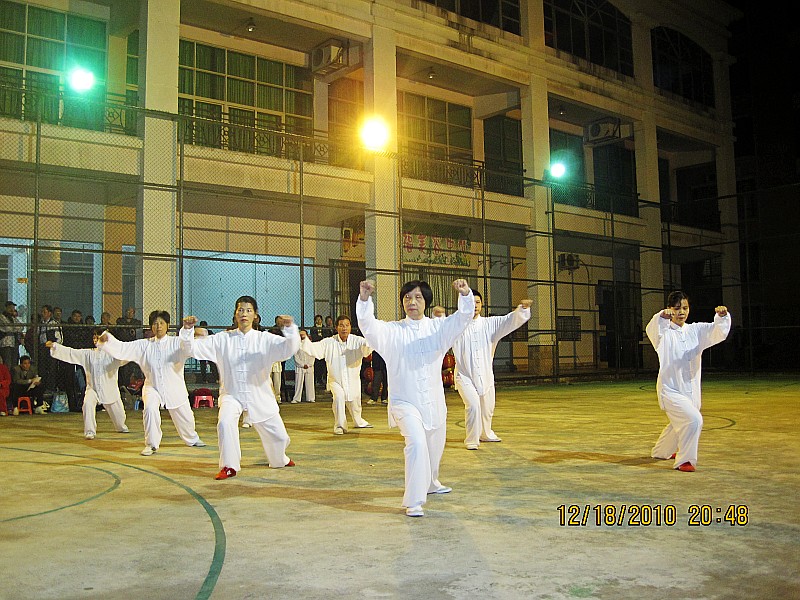 ȭ20101218յĻ 108_conew1.jpg