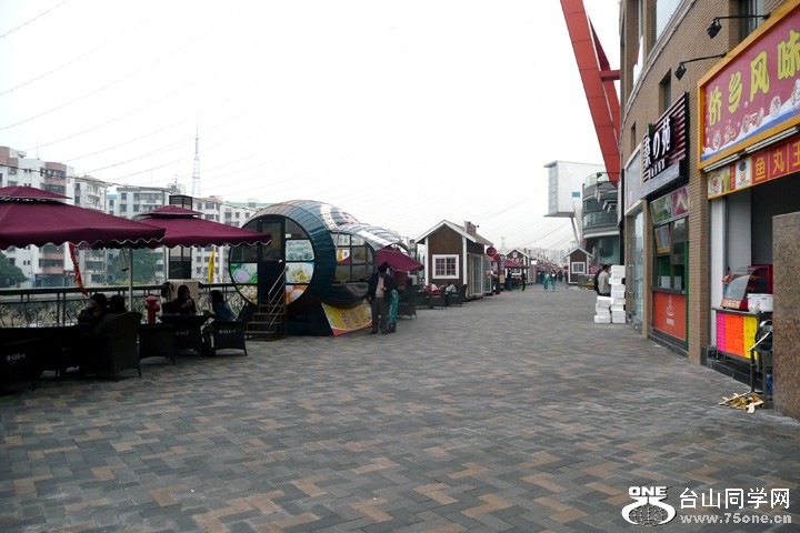 P1050358A.jpg
