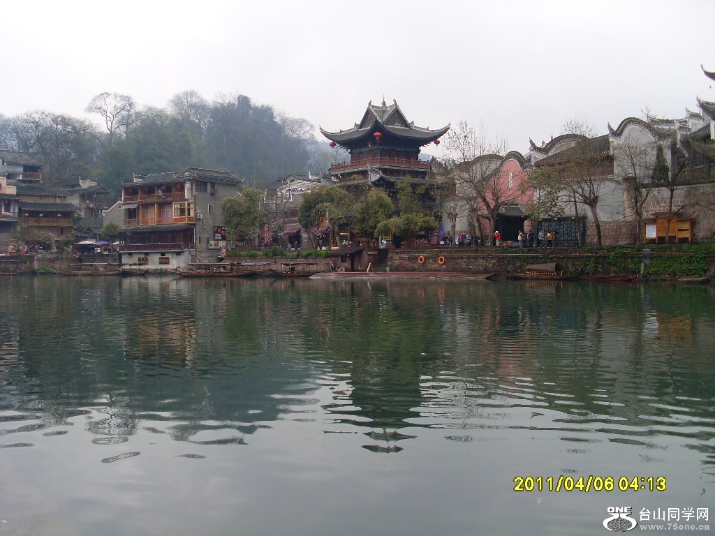 SL372553.JPG