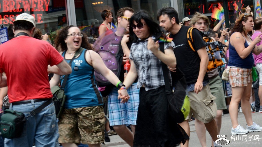 DSC_1228 (900x506).jpg