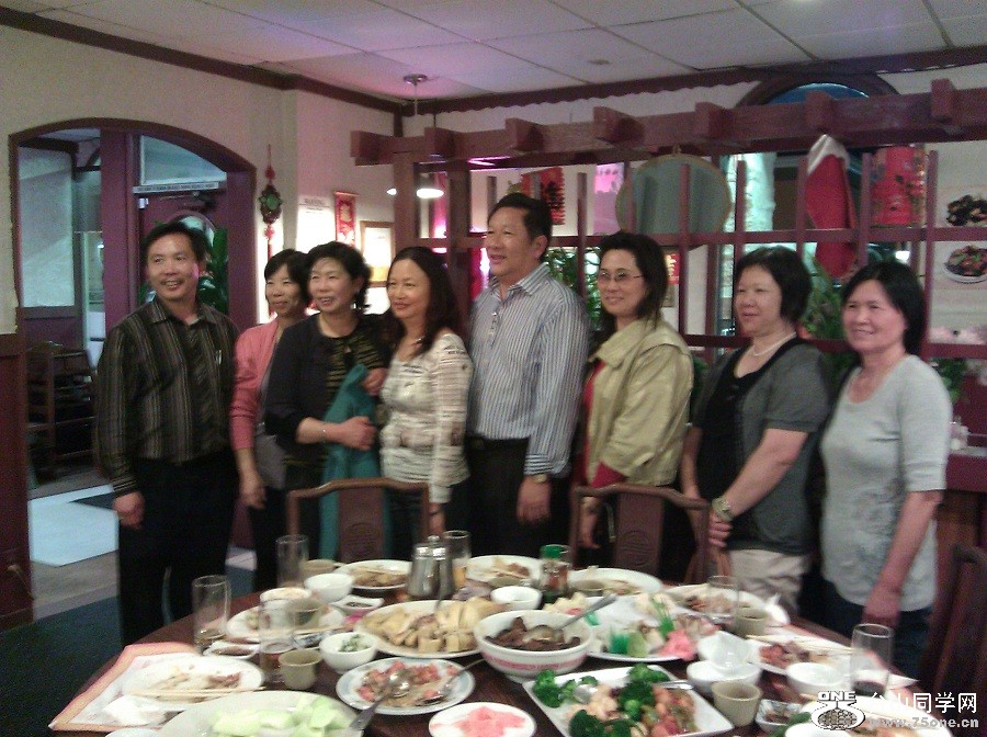 LA_group_picture.jpg