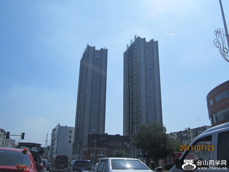 ɹ 561_conew1.jpg