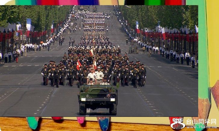 defile-14-juillet-militaires-10495923xugcd_1713.jpg