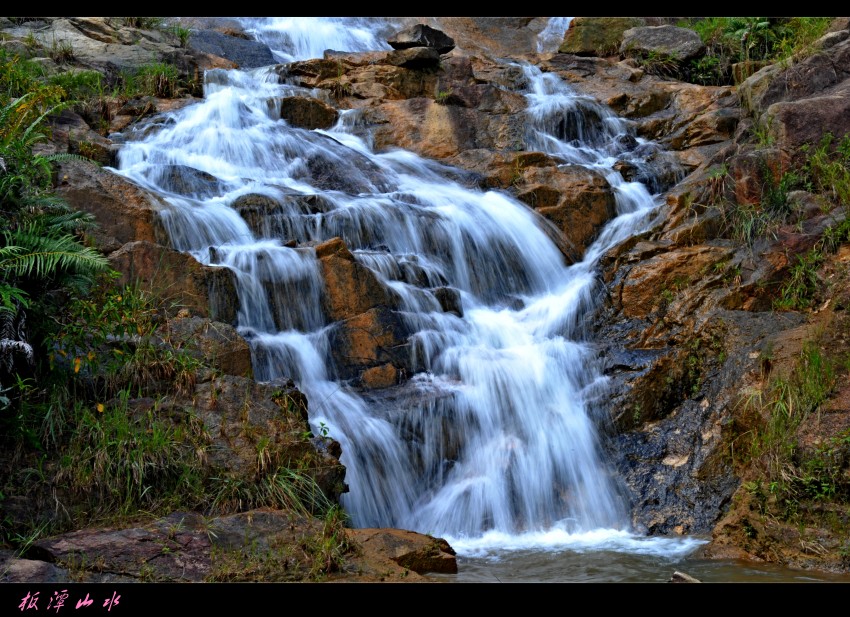 Ƭ 012_conew1.jpg