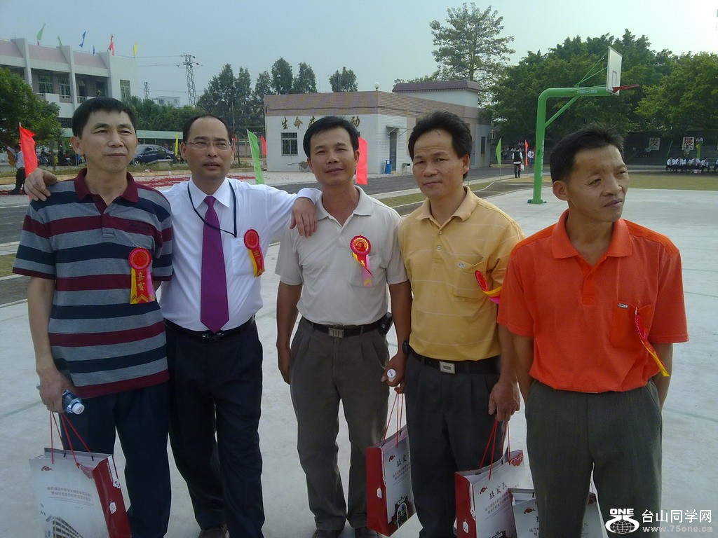 201111032428.jpg