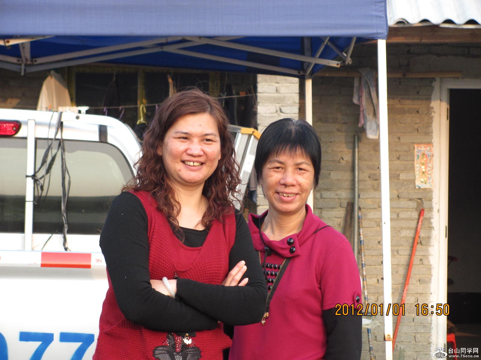 Ƭ110 042.jpg