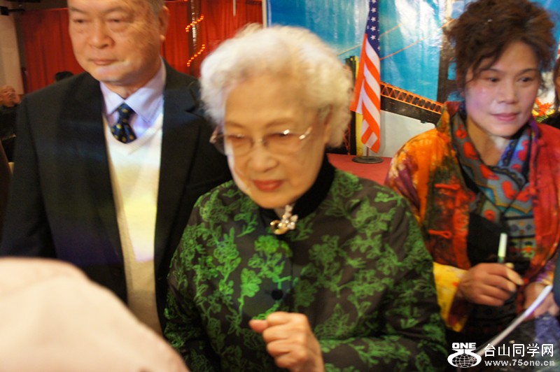 DSC00880_.jpg