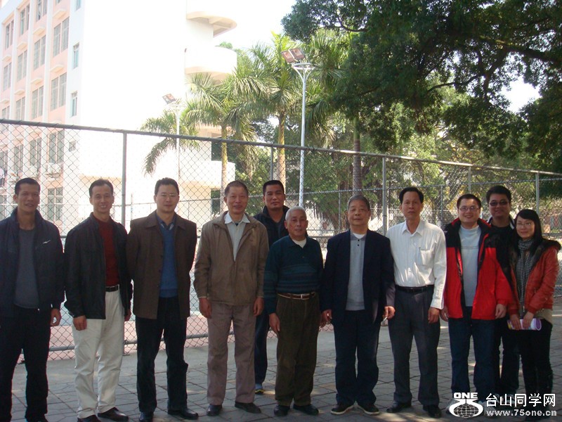 DSC00745_.jpg