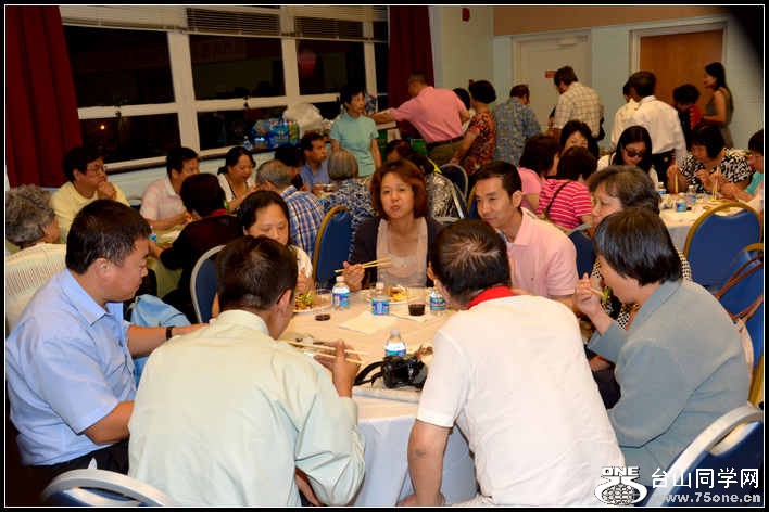 2012-8-25 NYparty 164.jpg