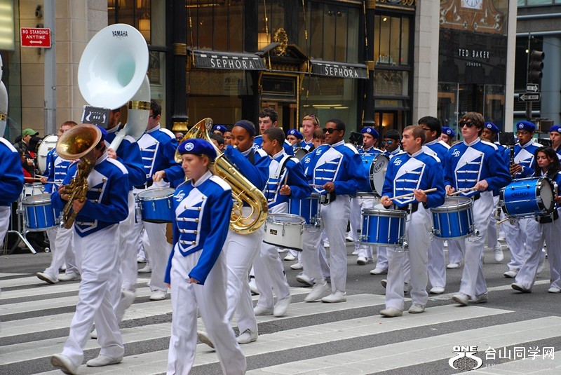 99_44292_f800c66b7521a0f[2].jpg
