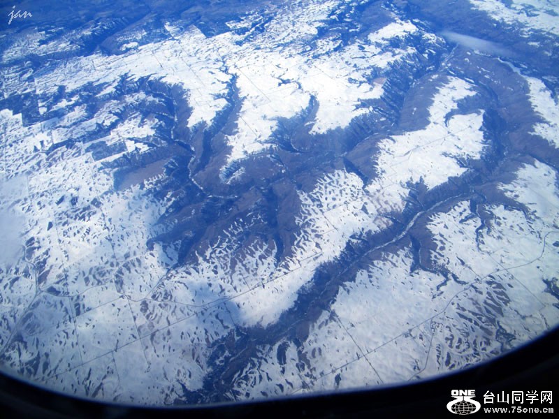 Ƭ-1-031=.jpg