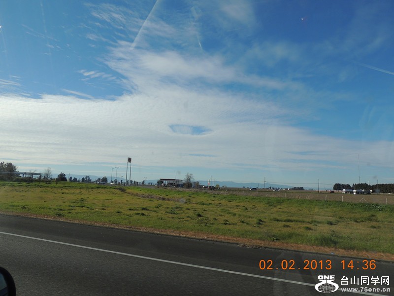 sky 225_.jpg