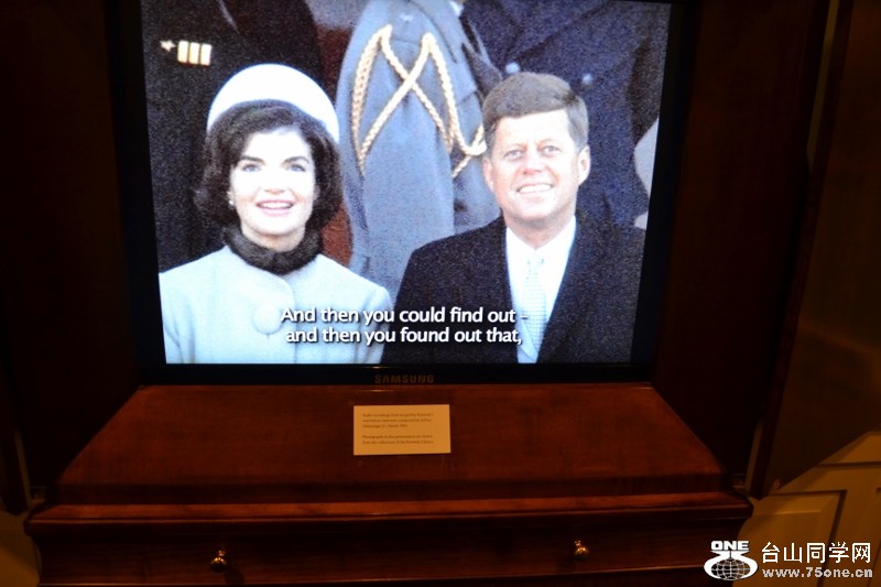 UMass 2011-11-19 201 (800x533).jpg