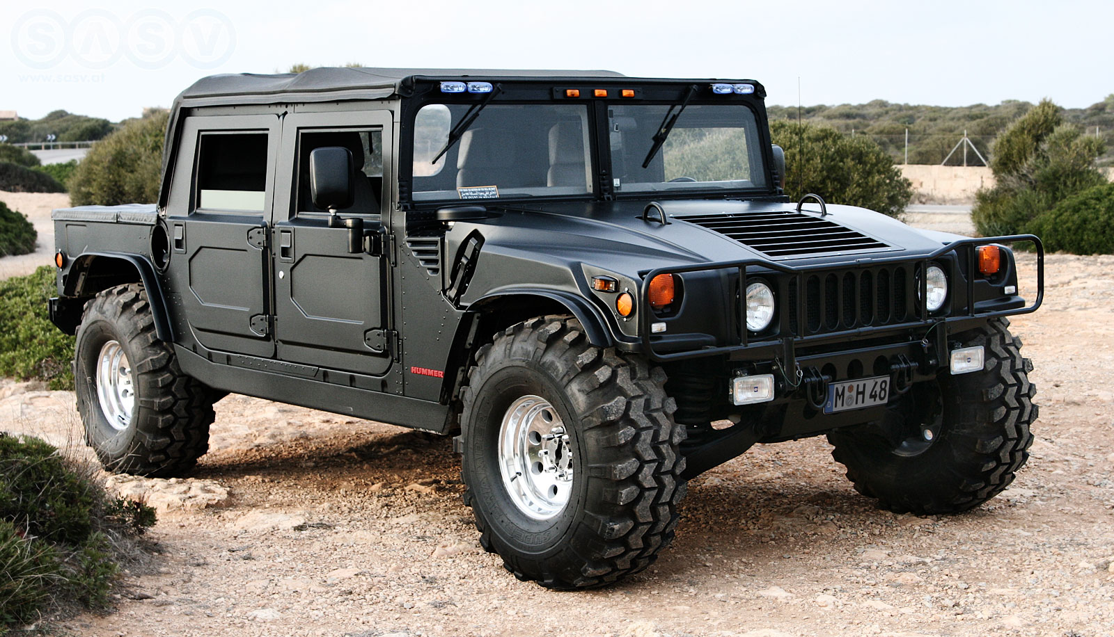 hummer01.jpg