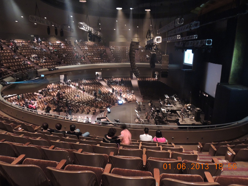 live 1361_.jpg