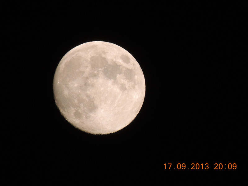 moon 021_.jpg