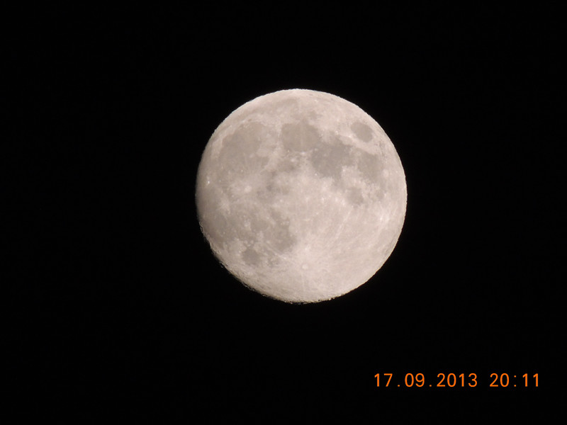 moon 030_.jpg
