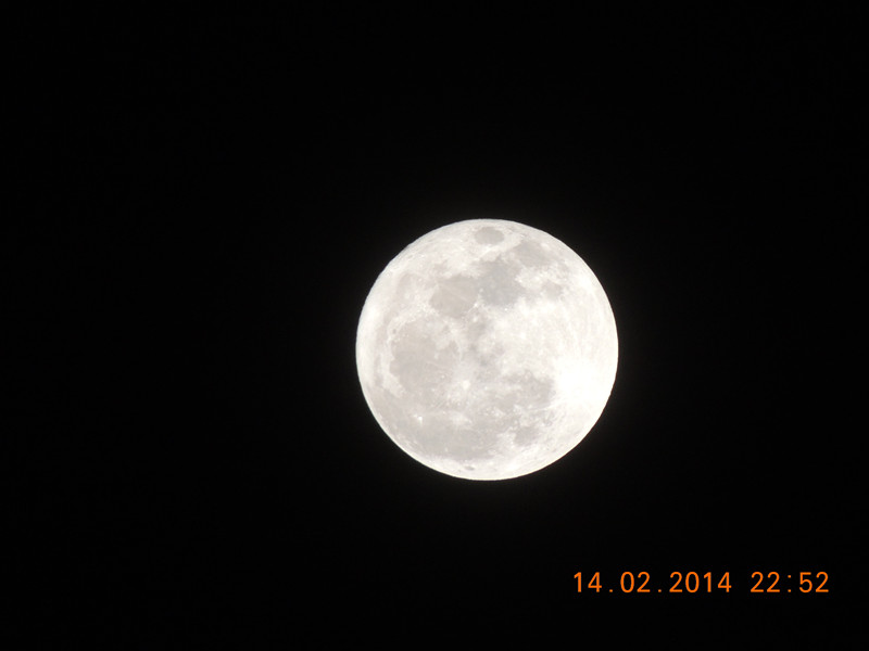 moon 002_.jpg
