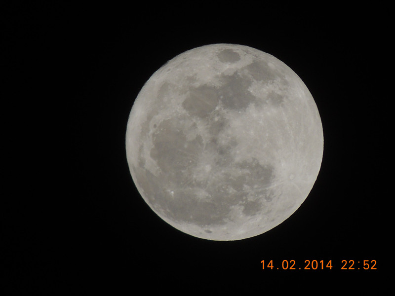 moon 001_.jpg