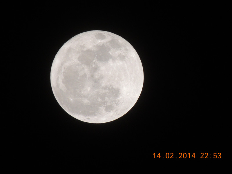 moon 004_.jpg