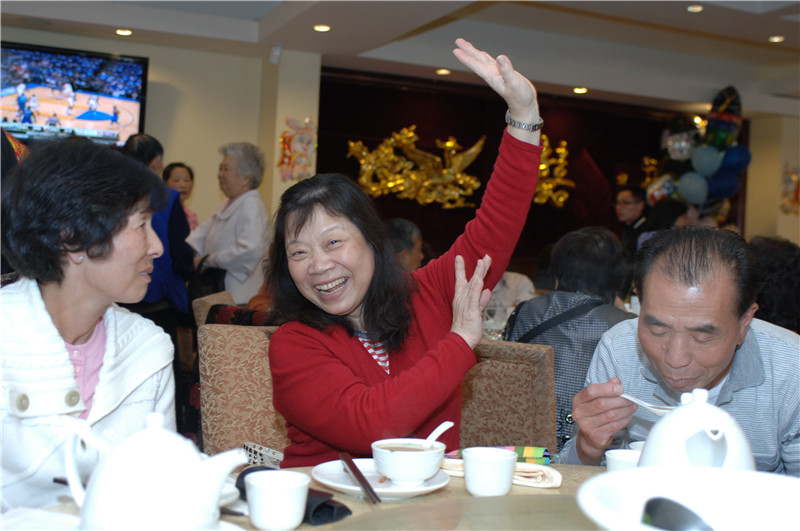 Ƭschoolmate reunion5-22-11 688.jpg