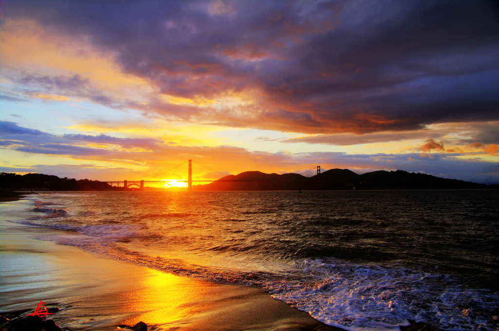 CHUN8405_6_7_tonemapped.jpg