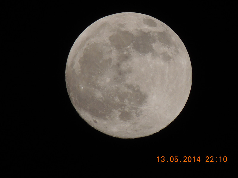 moon 004_.jpg