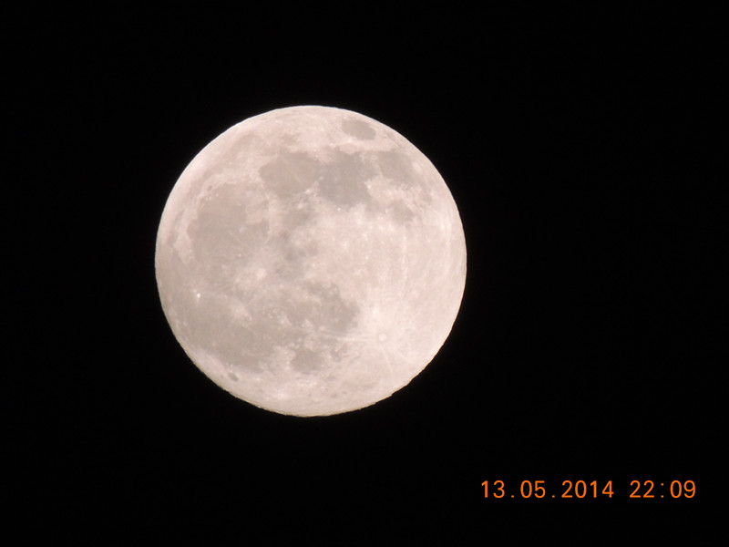 moon 001_.jpg