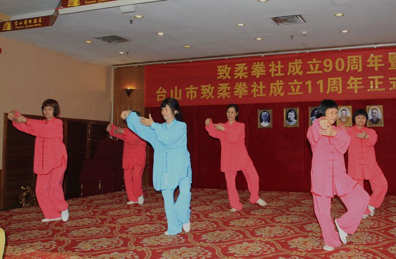 ½ļ(3) 1572_.jpg