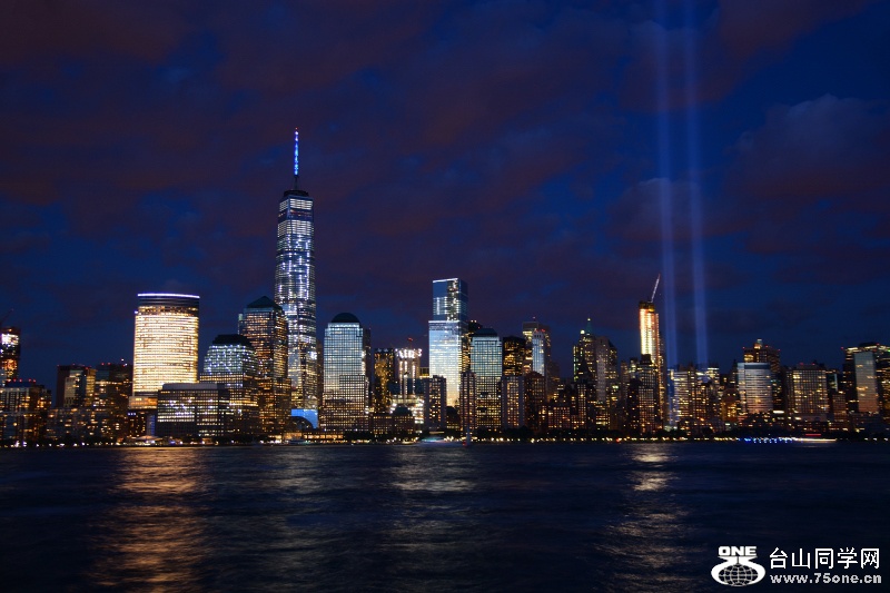 RON_8143 (800x533).jpg