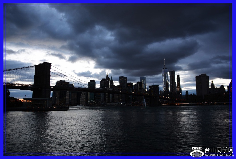 RON_8566 (800x533).jpg