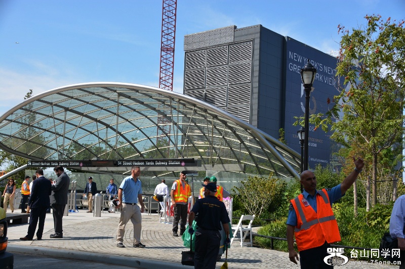 RON_8312 (800x533).jpg