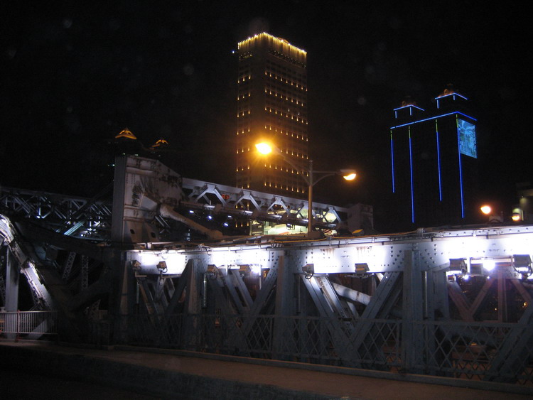 Ƭ 014.jpg