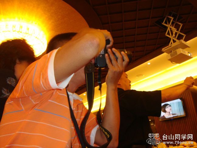 1255714880-89.jpg